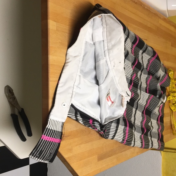 Plaid skirt - Picture 6 of 7